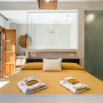 stay-in-seville-bedroom-triana